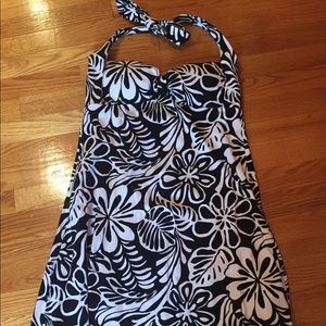 Timmy Bahama beach dress with cups